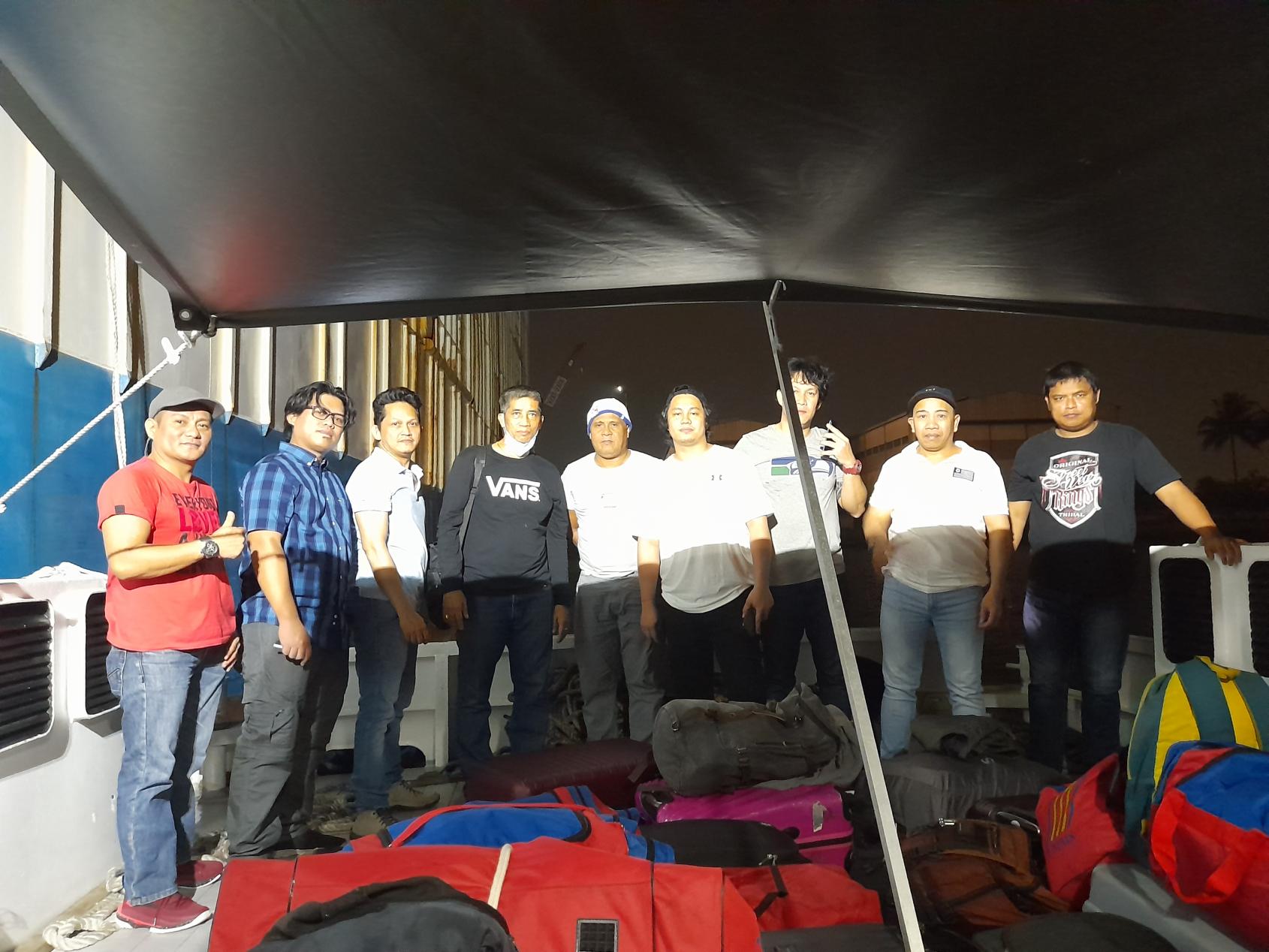 ITF Secures Freedom For 13 Abandoned Filipino Seafarers Stuck In ...